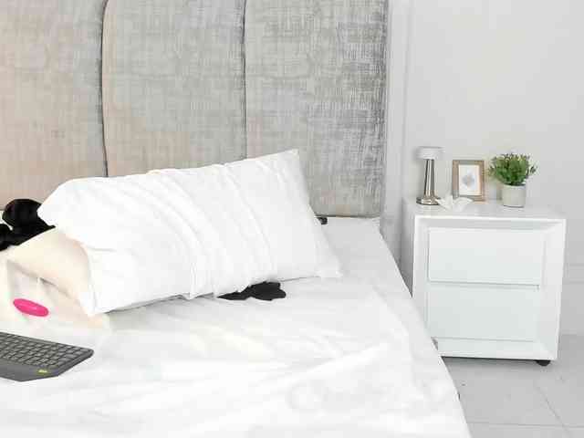 PenelopeSaenz webcam