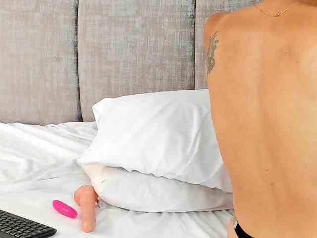 PenelopeSaenz webcam