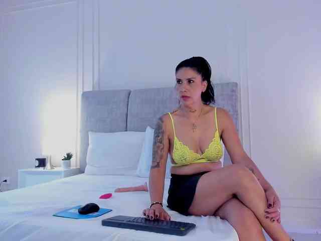 PenelopeSaenz webcam