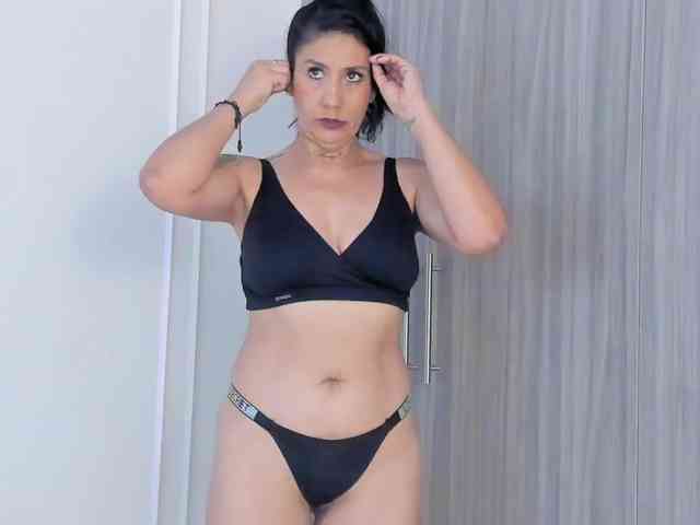 PenelopeSaenz webcam