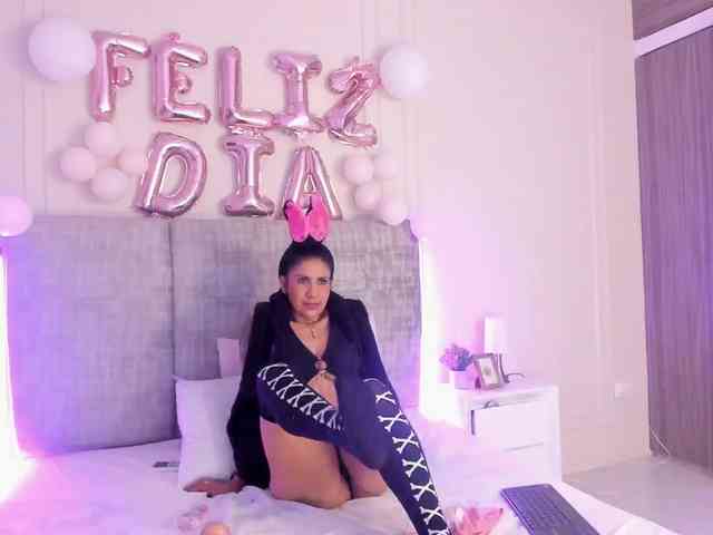 PenelopeSaenz webcam