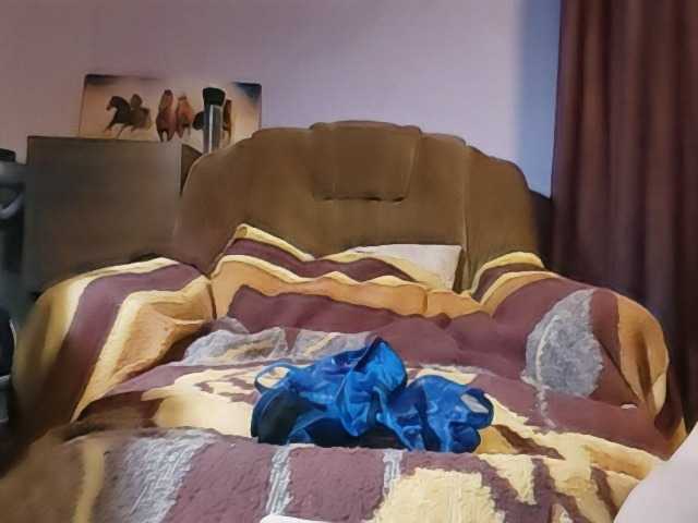 Kitti-'s BongaCams show and profile