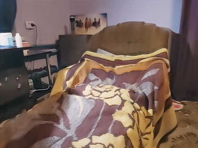 Kitti-'s BongaCams show and profile