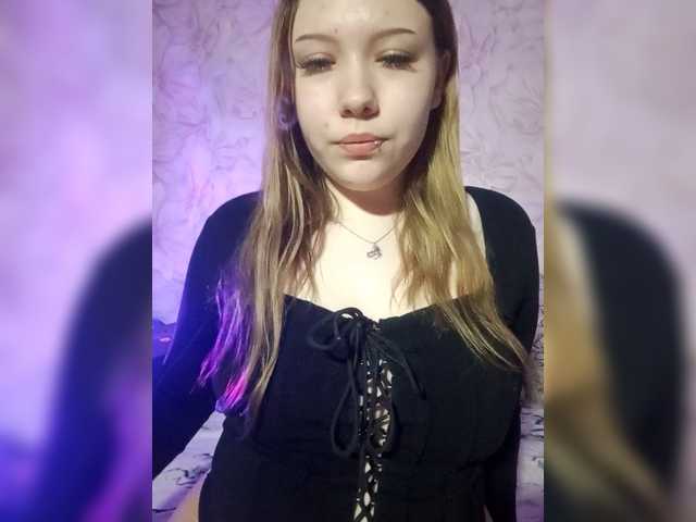 SweetyKittyaa's BongaCams show and profile