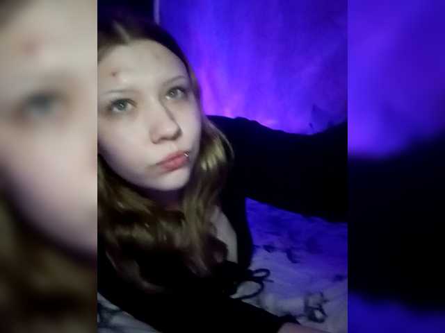 SweetyKittyaa's BongaCams show and profile