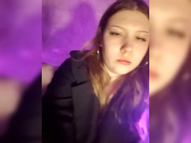 SweetyKittyaa's BongaCams show and profile