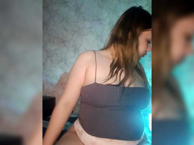 SweetyKittyaa's BongaCams show and profile