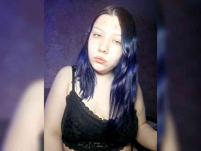 SweetyKittyaa webcam