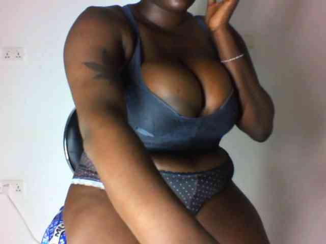 Bigboobs-lovense- webcam