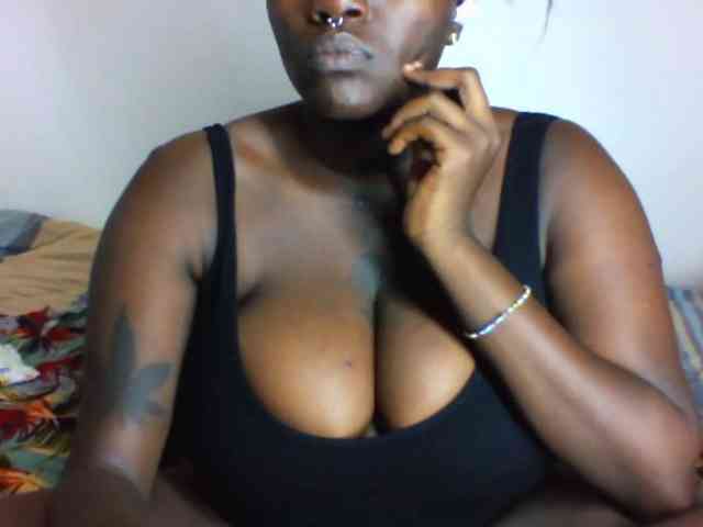 Bigboobs-lovense- webcam