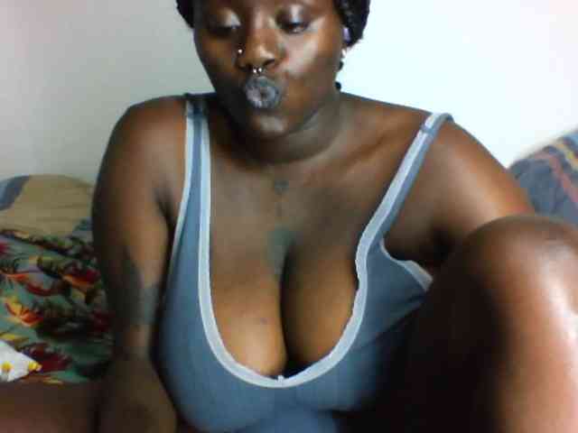 Bigboobs-lovense- webcam