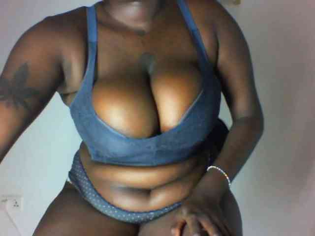 Bigboobs-lovense- webcam