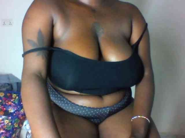 Bigboobs-lovense- webcam