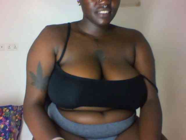 Bigboobs-lovense- webcam