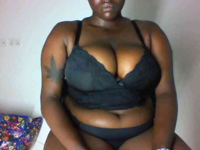 Bigboobs-lovense- webcam