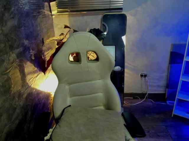 Lullaby-Charade Live Webcam on BongaCams