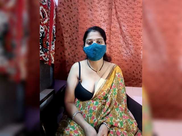 Poonam-2 – webcam model profile photo