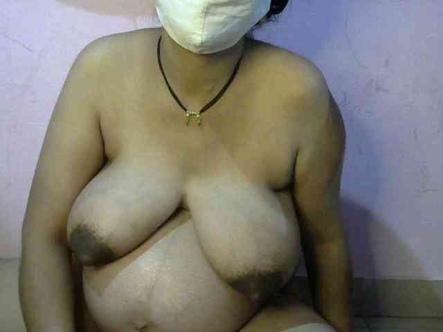 Poonam-2 Live Webcam on BongaCams