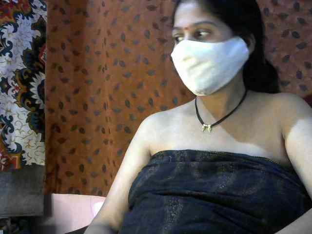 Poonam-2 Live Webcam on BongaCams