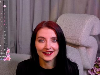 NicoleLuxe Porn Show