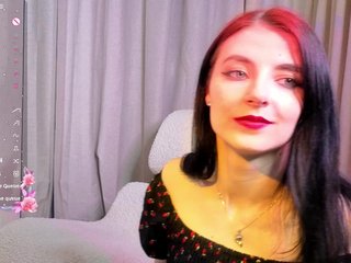 NicoleLuxe Porn Show