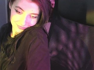 NicoleLuxe Porn Show