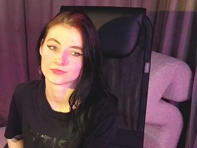 NicoleLuxe from BongaCams is Freechat