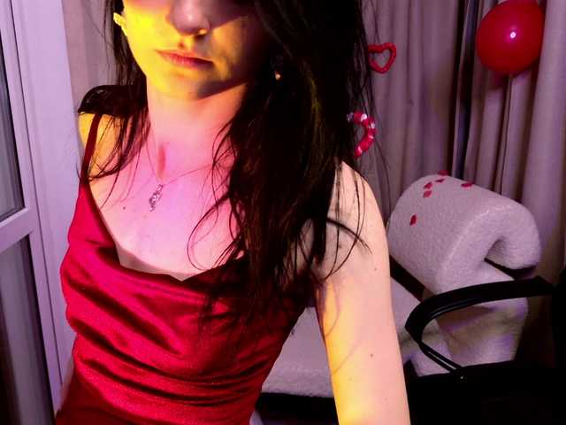 NicoleLuxe's BongaCams show and profile