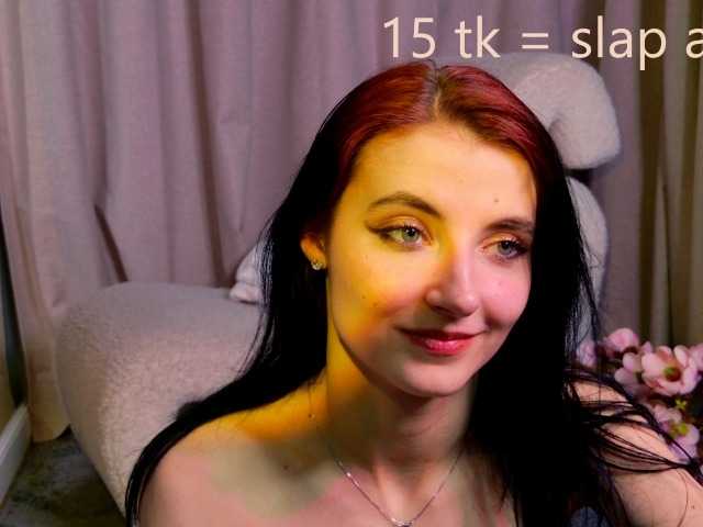 NicoleLuxe's BongaCams show and profile