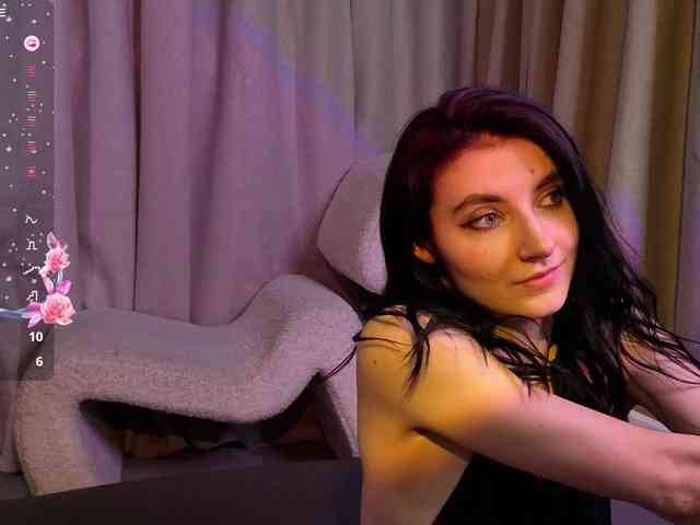 NicoleLuxe Live Webcam on BongaCams
