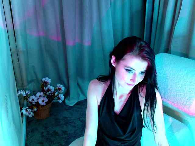 NicoleLuxe Live Webcam on BongaCams