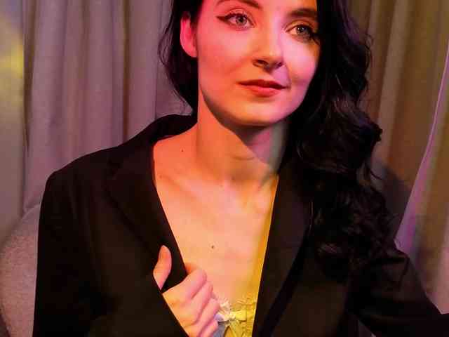 NicoleLuxe Live Webcam on BongaCams