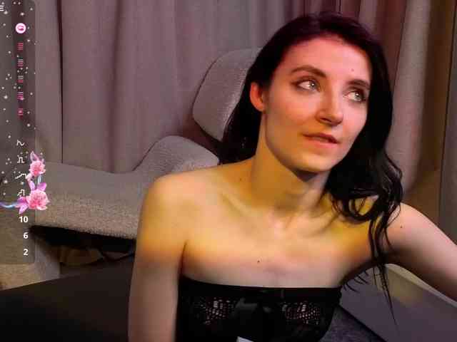 NicoleLuxe Live Webcam on BongaCams