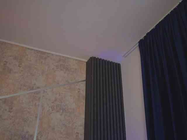 kimmblaze Live Webcam on BongaCams