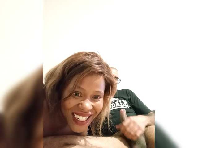 BilquisDick90's BongaCams show and profile