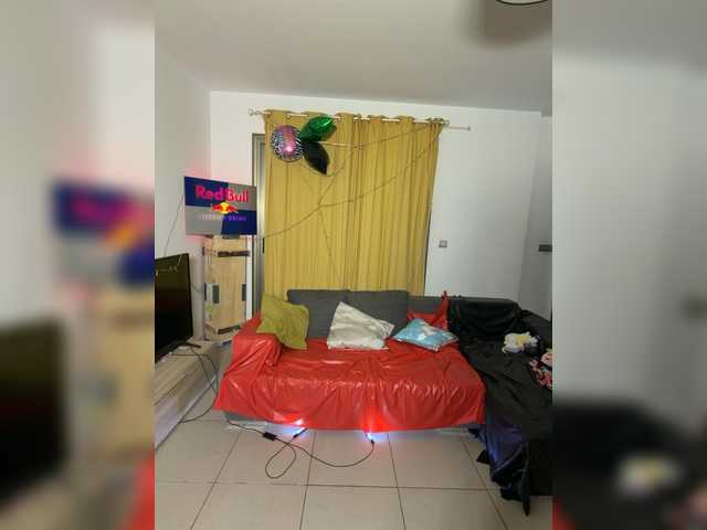 BigTwiXXX's BongaCams show and profile