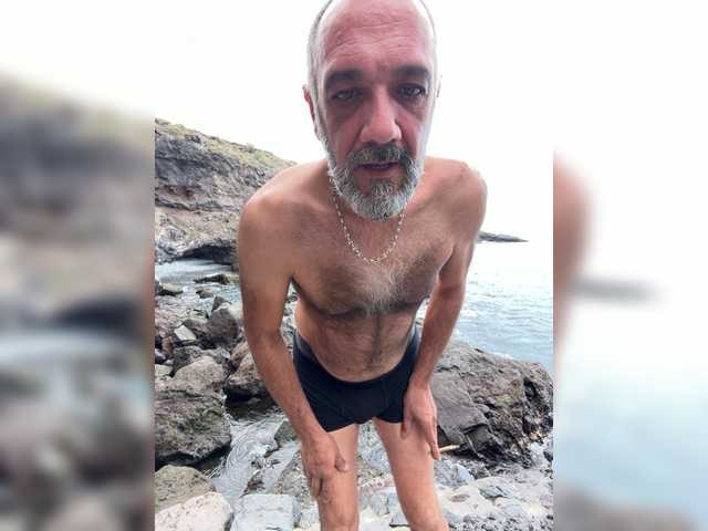 BigTwiXXX's BongaCams profile