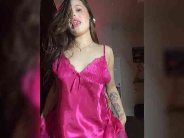 12-Little-girl-12 webcam