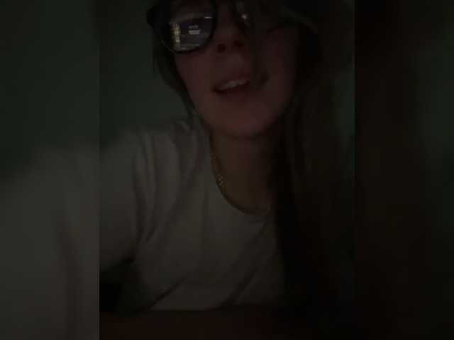 Allaaa's BongaCams show and profile