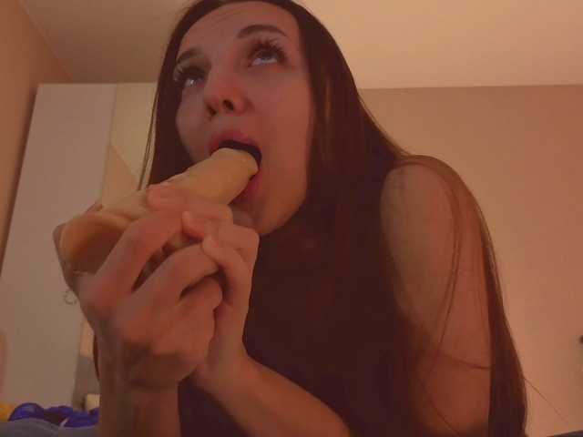 Mili-Milash's BongaCams show and profile