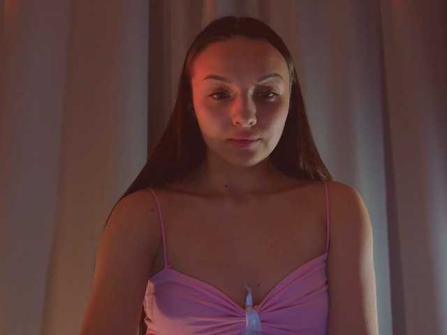 Mili-Milash's BongaCams show and profile