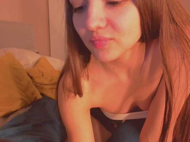 Mili-Milash's BongaCams show and profile