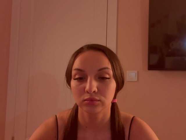 Mili-Milash's BongaCams show and profile