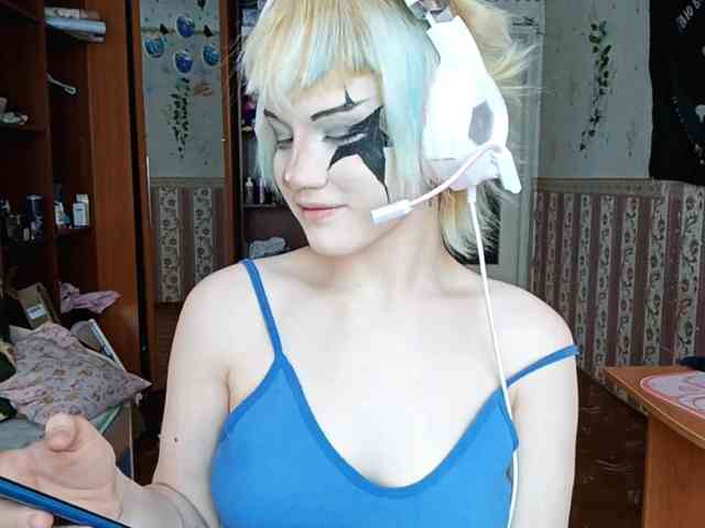 Alice-Kaneki webcam
