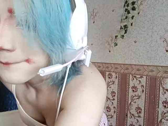 Alice-Kaneki webcam