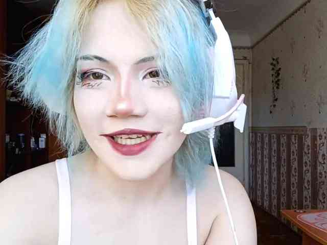 Alice-Kaneki webcam