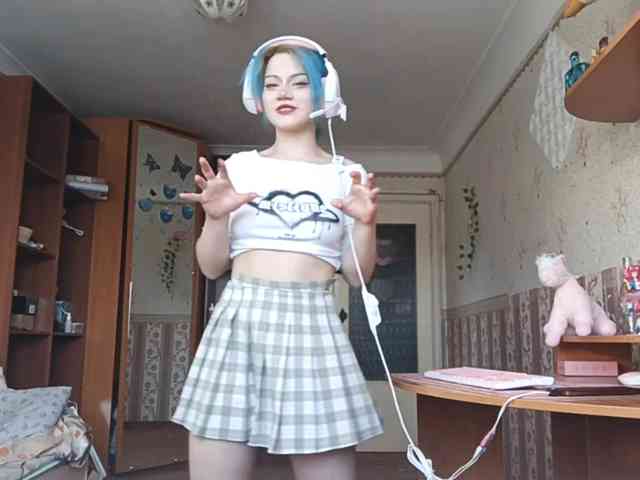Alice-Kaneki webcam