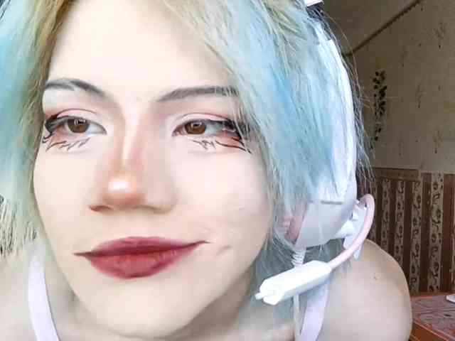 Alice-Kaneki webcam