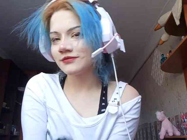 Alice-Kaneki webcam