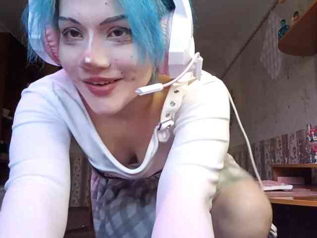 Alice-Kaneki webcam